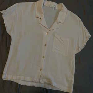 ARITZIA shirt
